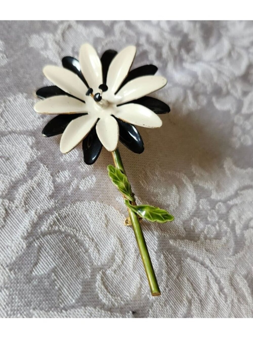 Vintage Original By Robert Black & White Enamel Flower Pin Brooch 3 Inches